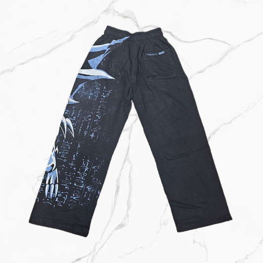 YongLA 2004 - Yu-Gi-Oh!® Sweats Winged Blue Eyes
